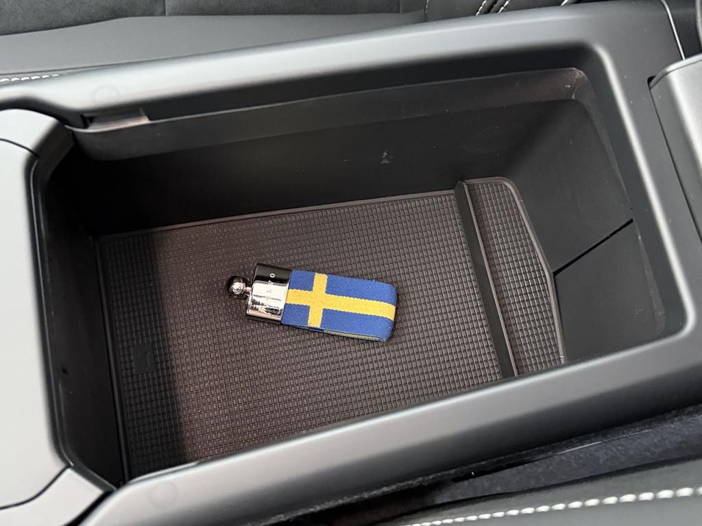 Volvo EX40