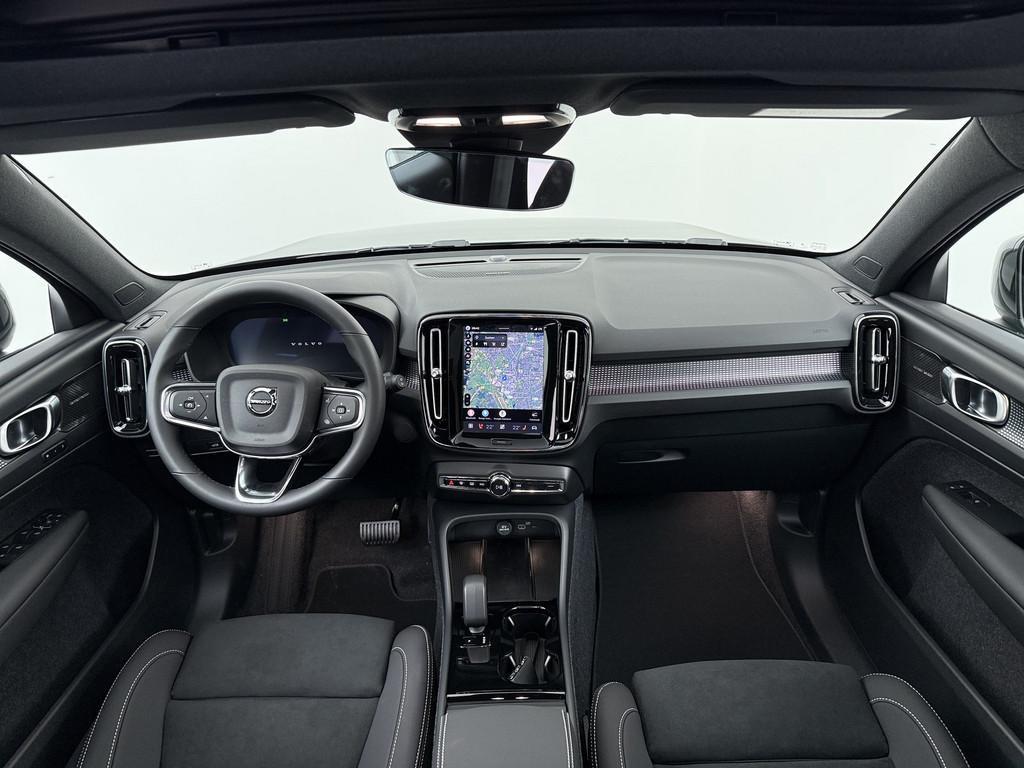 Volvo EX40