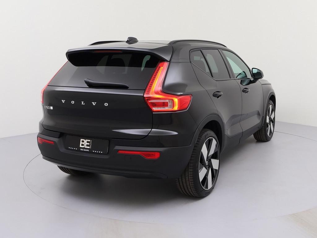 Volvo EX40