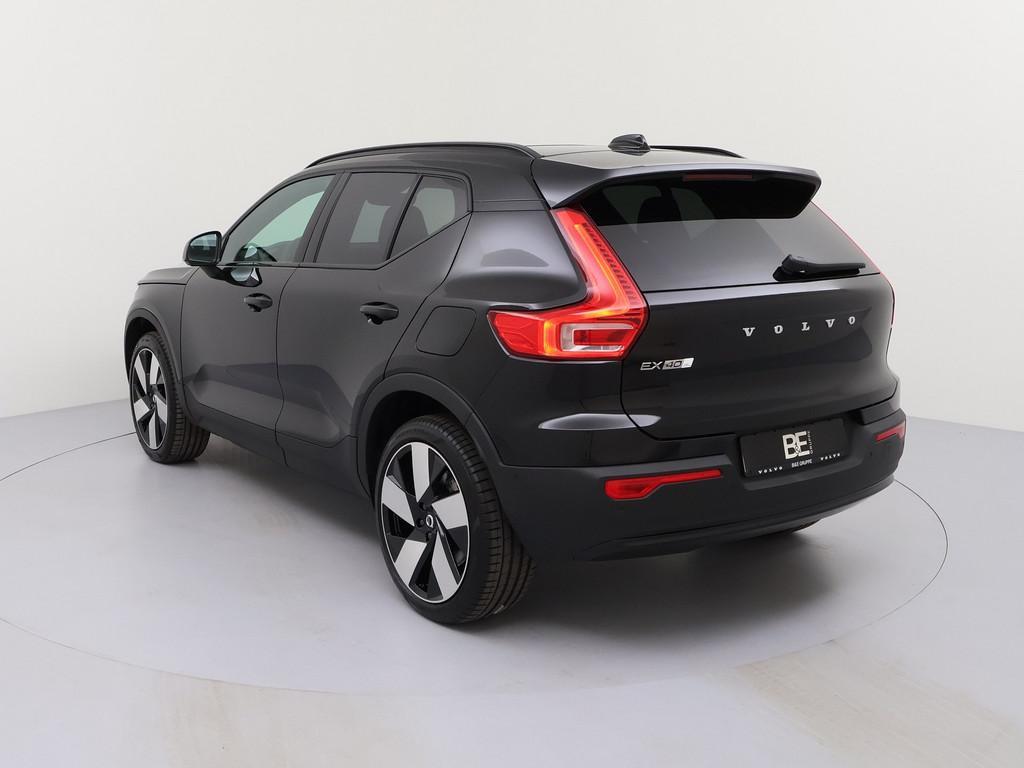 Volvo EX40