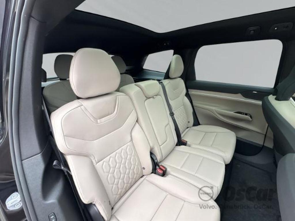 Volvo EX90