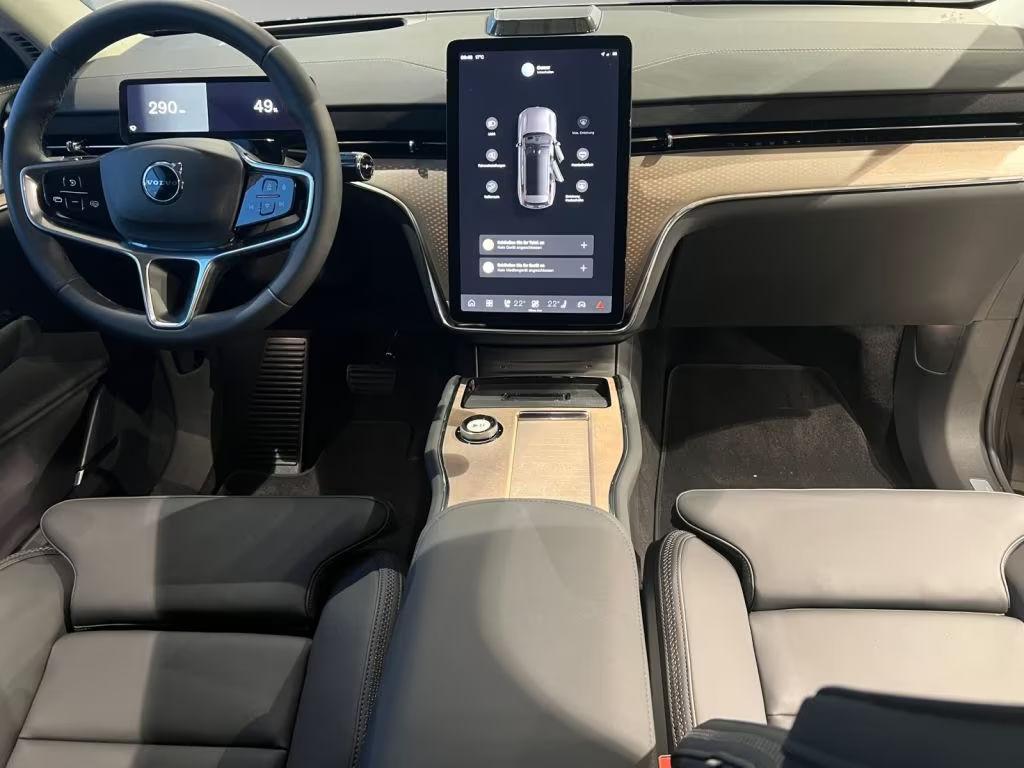 Volvo EX90