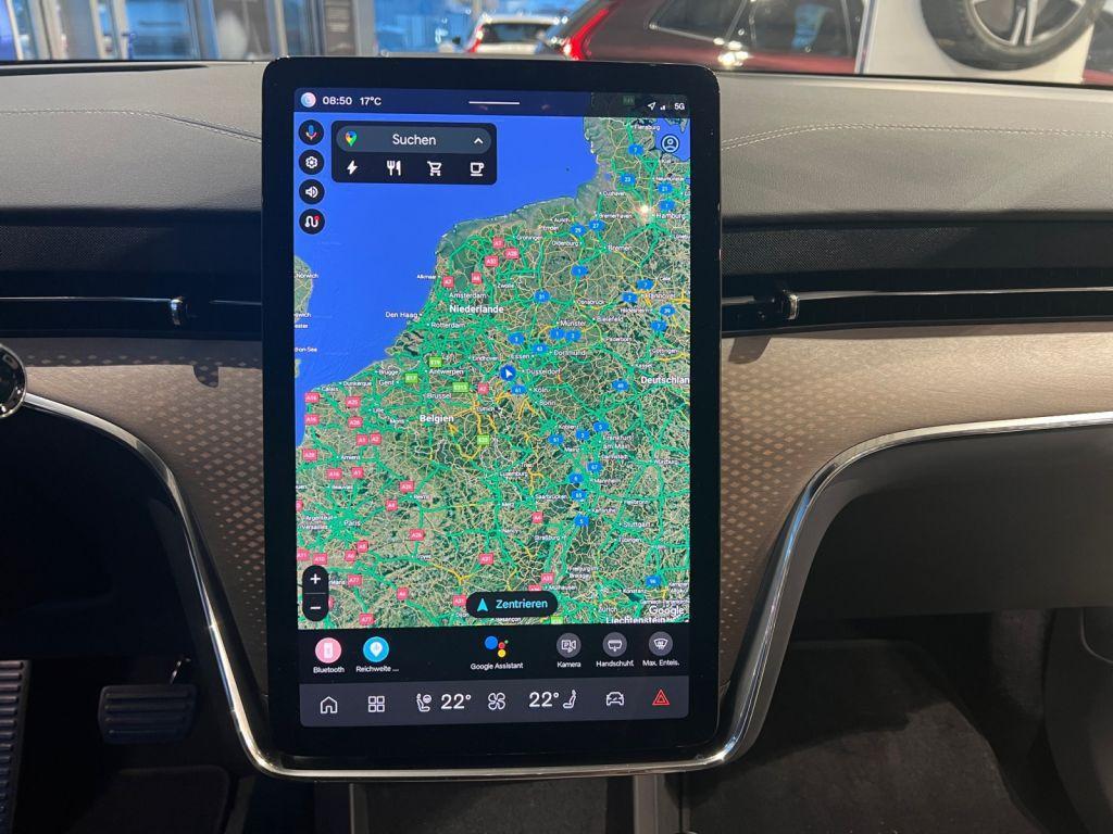 Volvo EX90