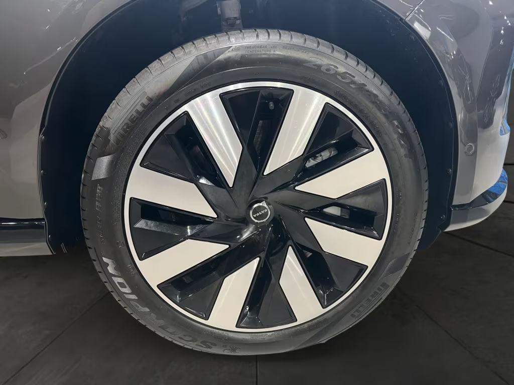 Volvo EX90