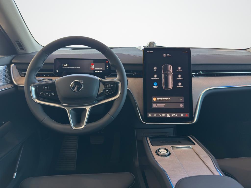 Volvo EX90