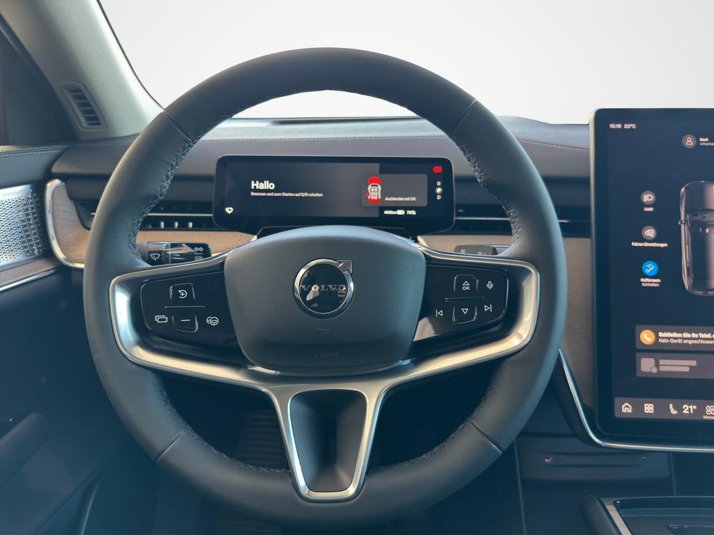 Volvo EX90