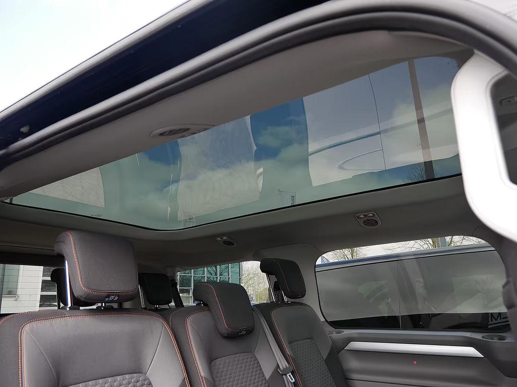 Volkswagen e-Caravelle
