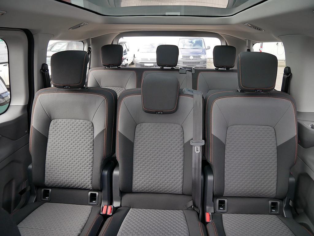 Volkswagen e-Caravelle