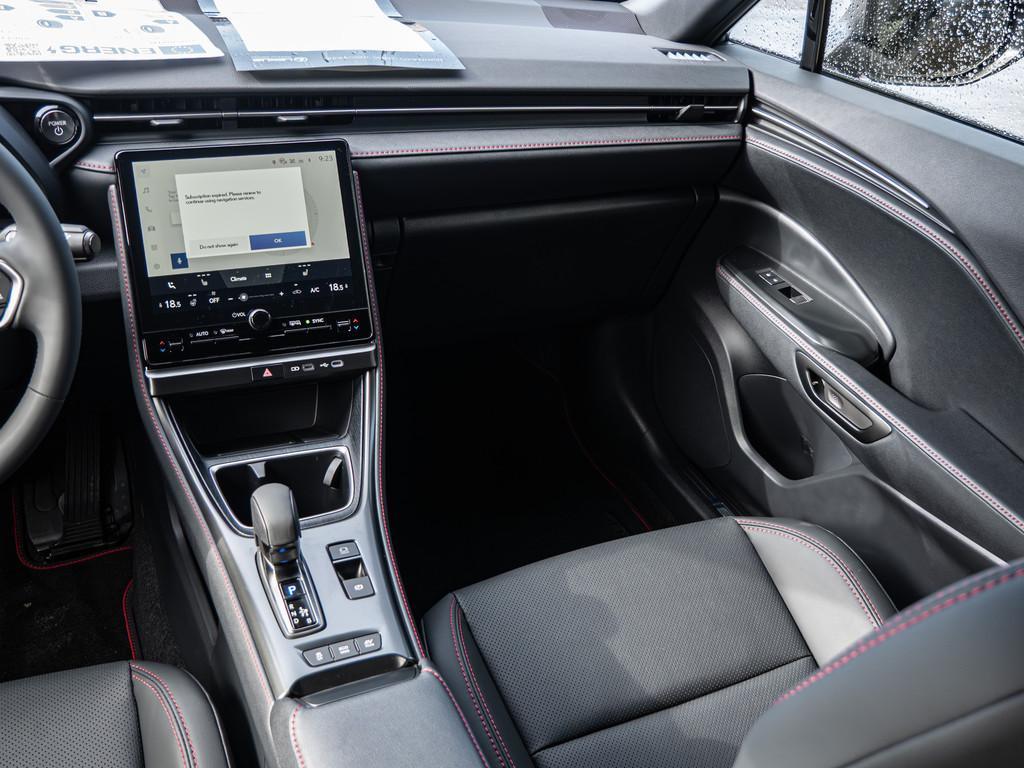 Lexus LBX