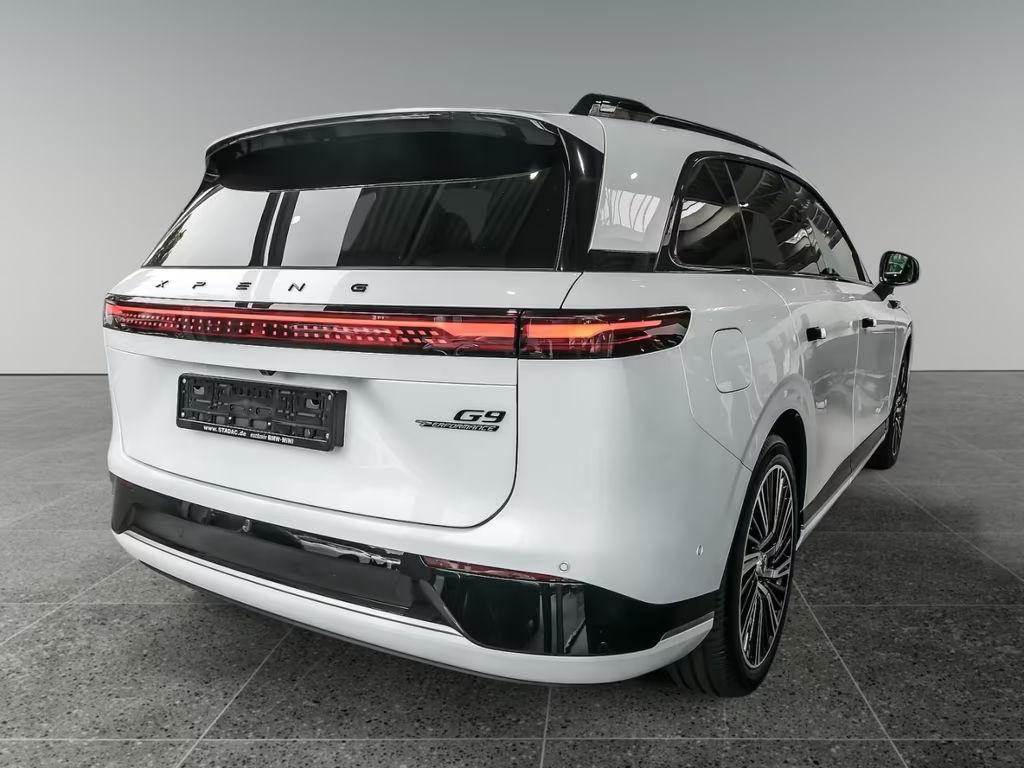 Xpeng G9