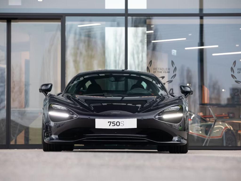 McLaren 750S