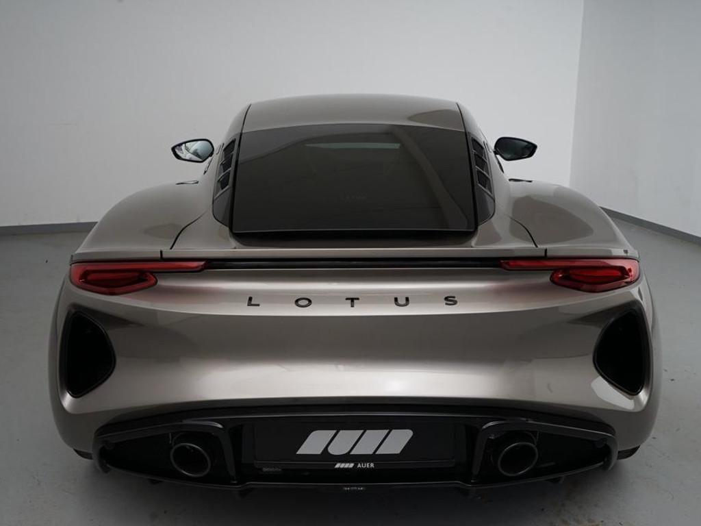 Lotus Emira