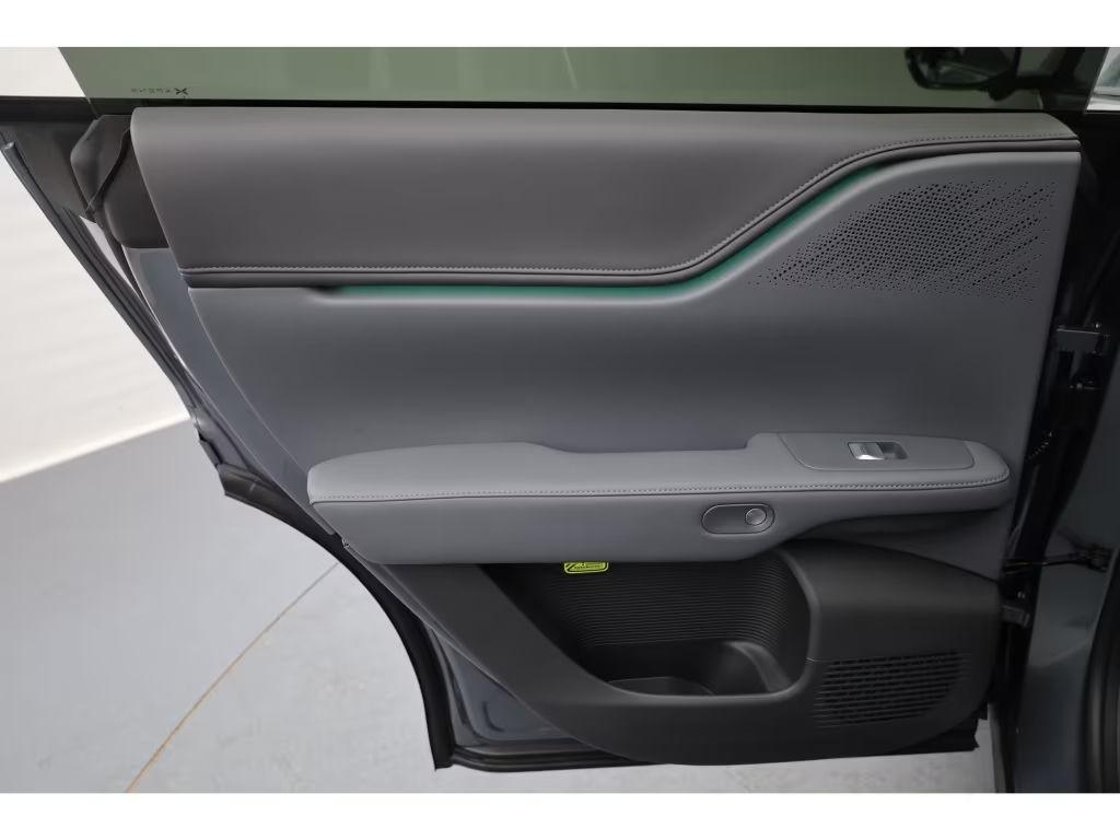 Xpeng G6