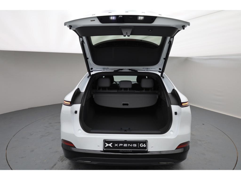 Xpeng G6