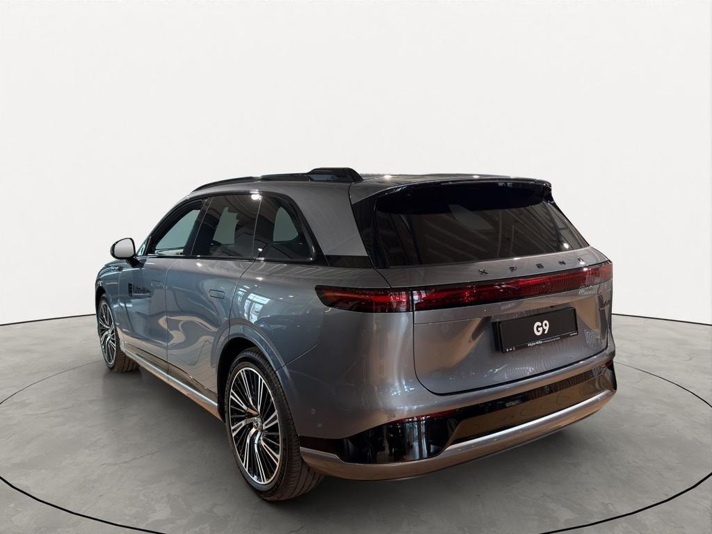 Xpeng G9