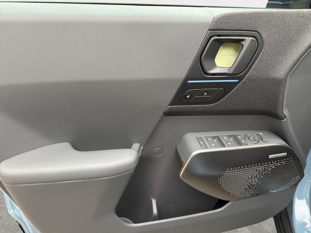 Kia EV2