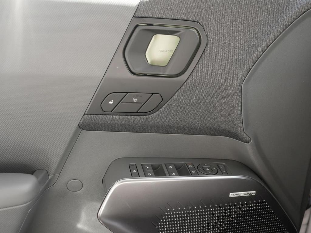 Kia EV2