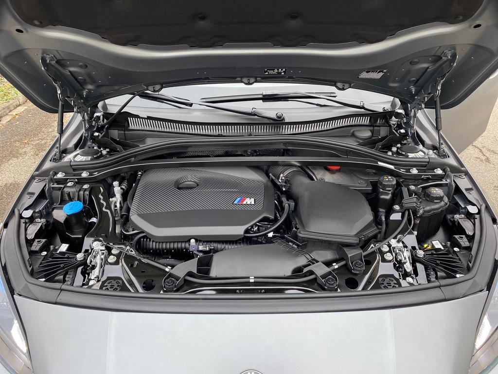 BMW M235