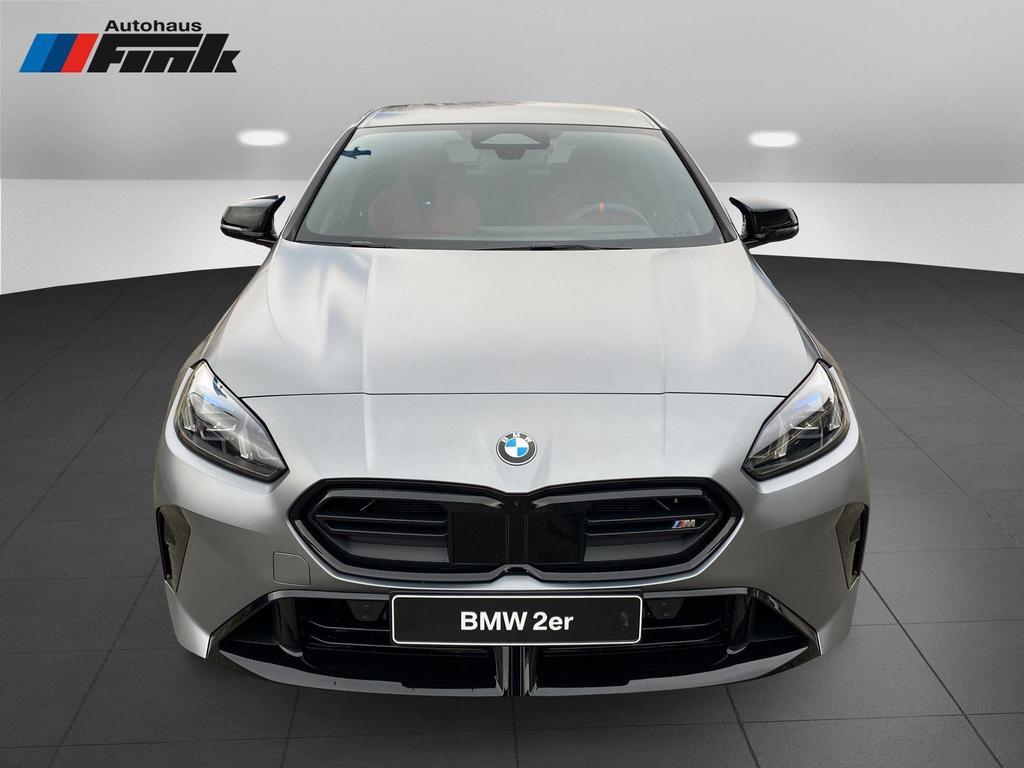BMW M235