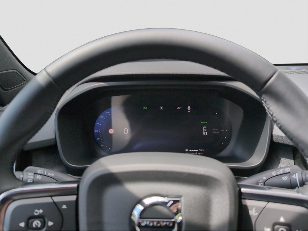 Volvo EX40