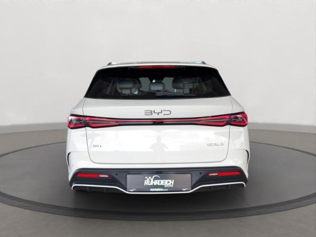 BYD Seal 6