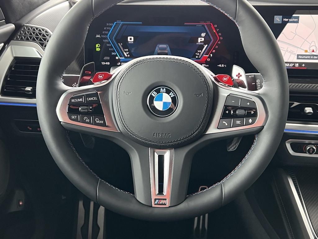 BMW XM