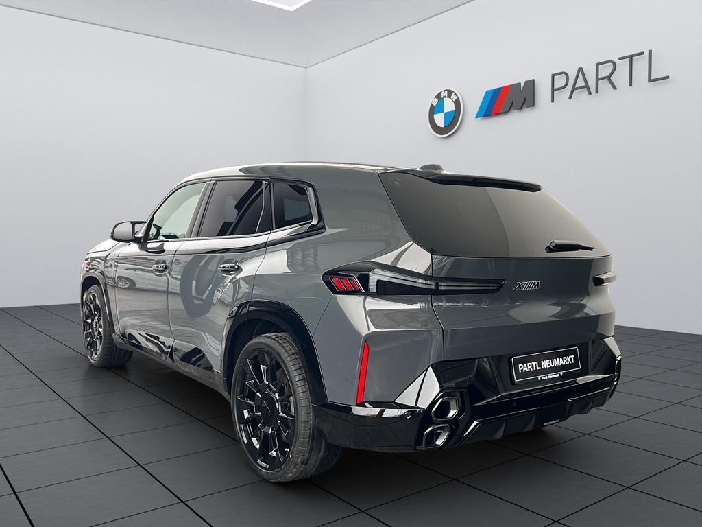 BMW XM