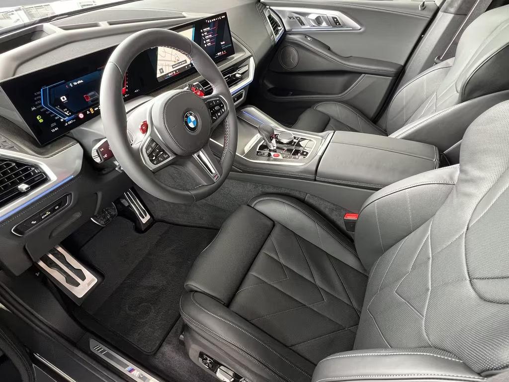 BMW XM