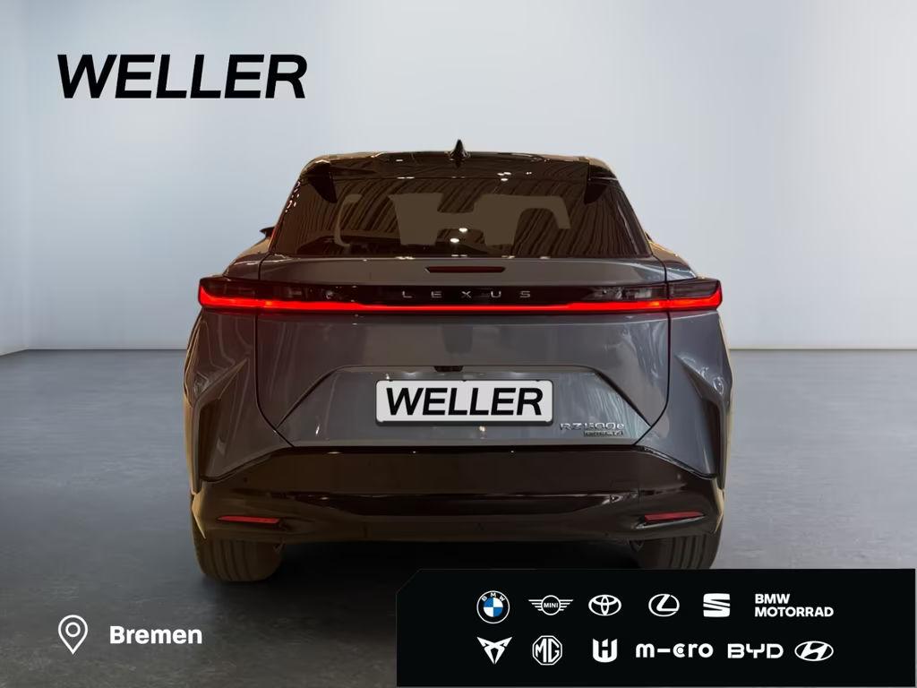 Lexus RZ