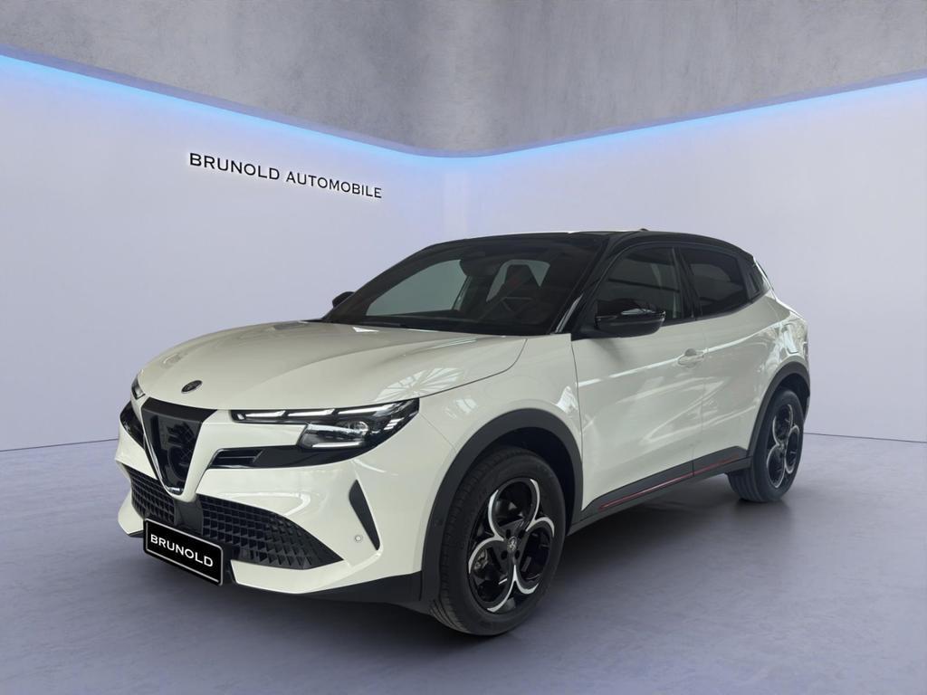 Alfa Romeo Junior 2026 Benzine