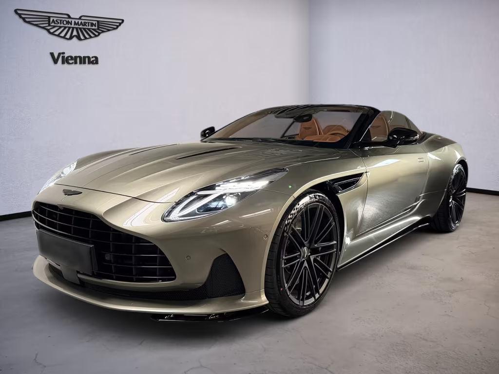 Aston Martin DB12
