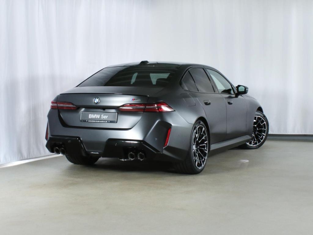 BMW M5 2026 Hybride Benzine