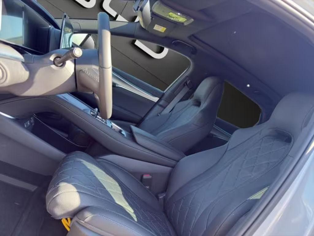 BYD Sealion 7