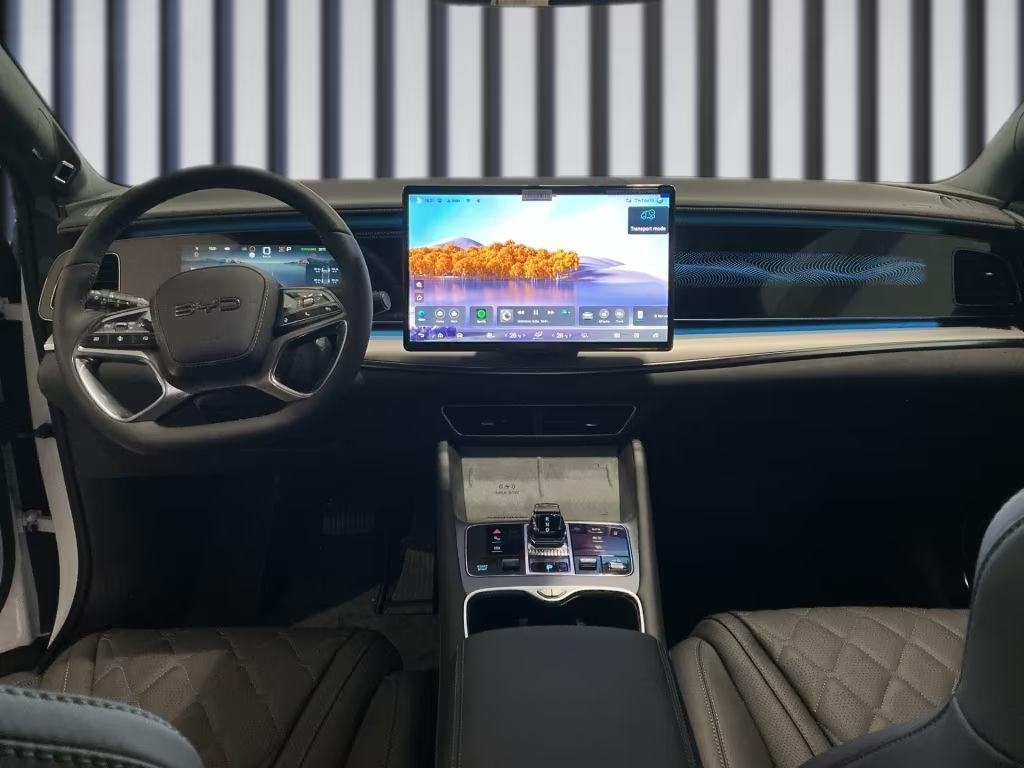 BYD Sealion 7