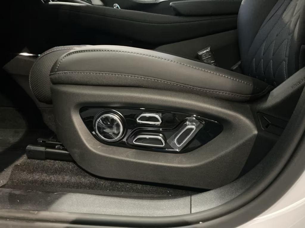 BYD Sealion 7