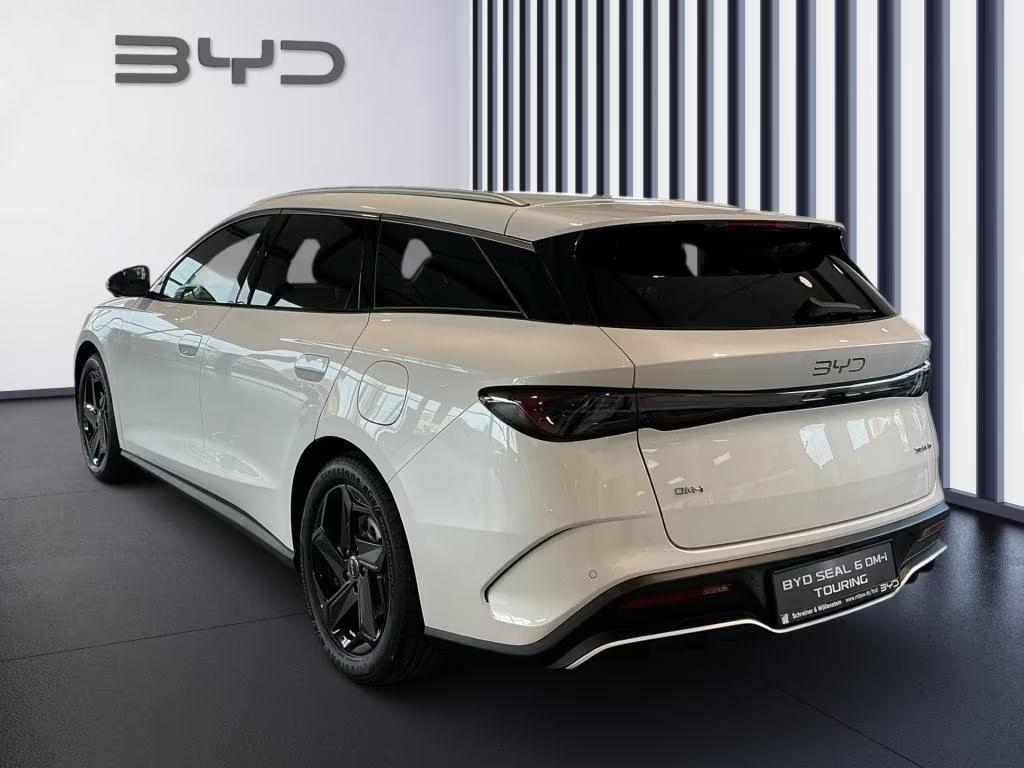BYD Seal 6