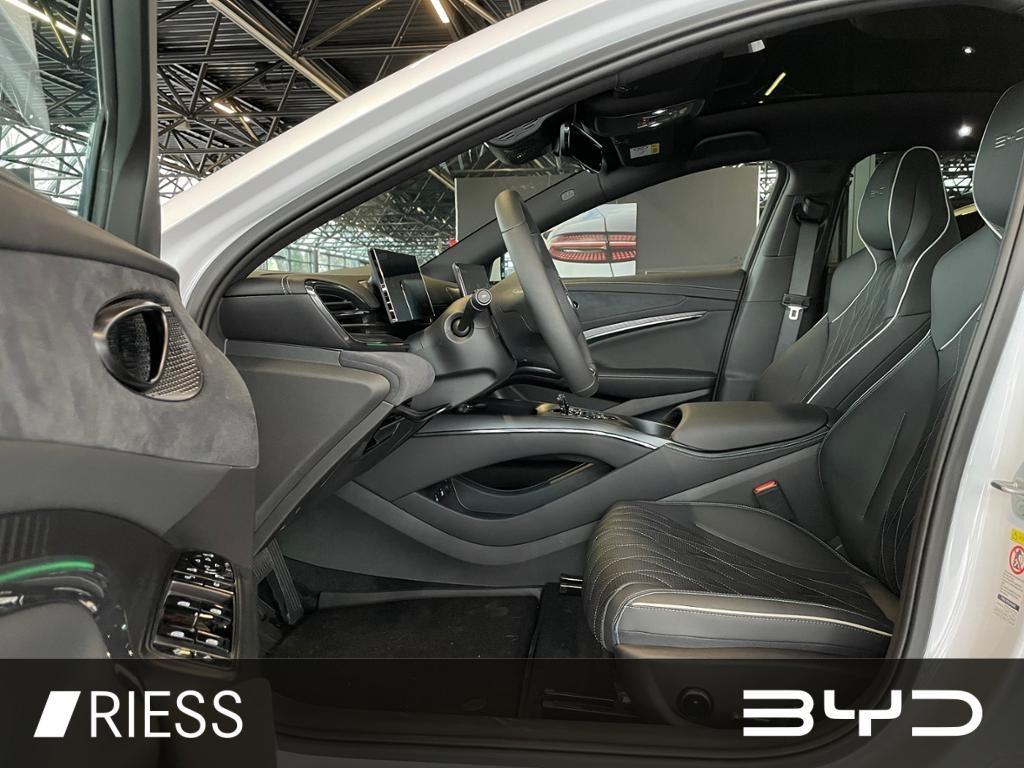 BYD Seal