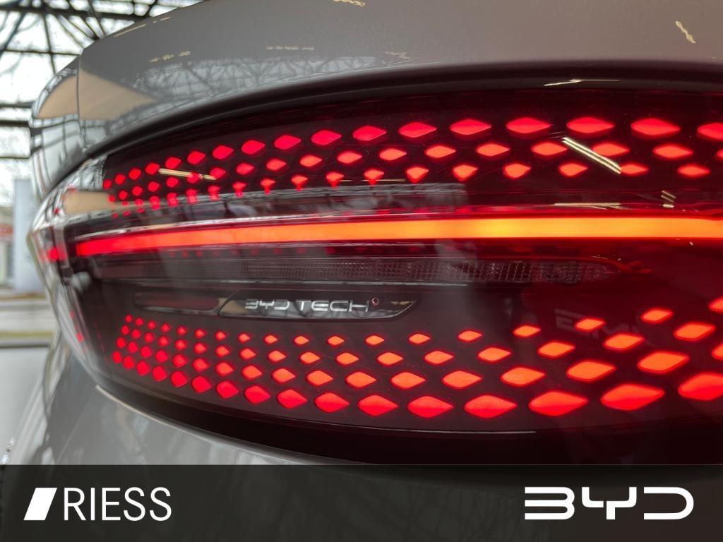 BYD Seal