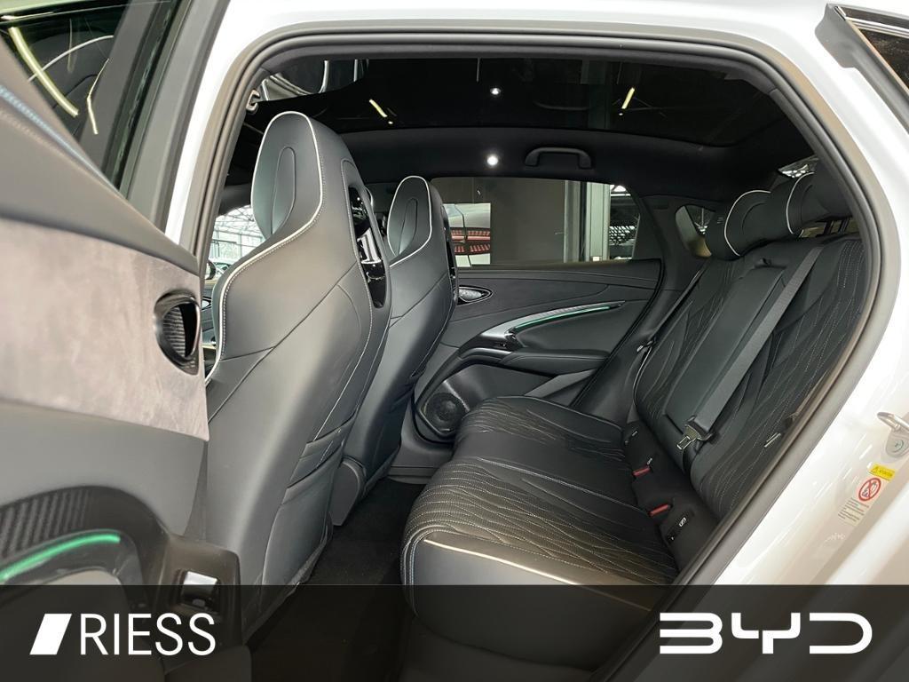 BYD Seal