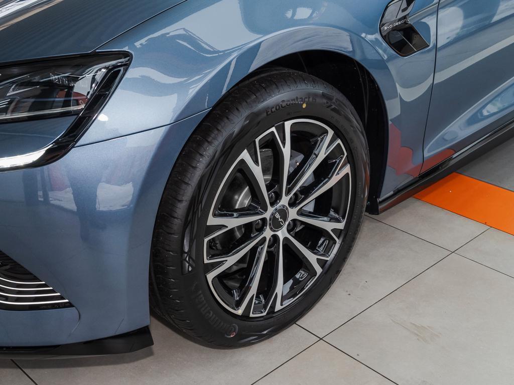 BYD Seal