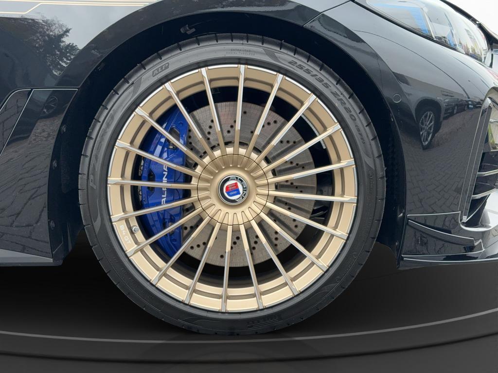 Alpina B4