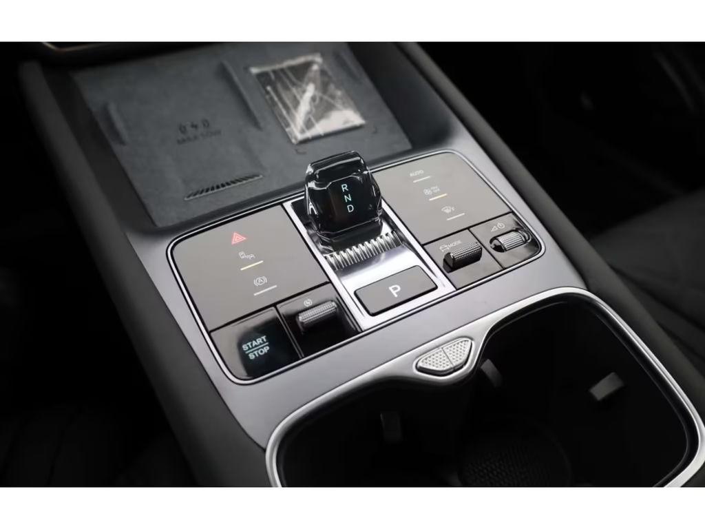 BYD Sealion 7