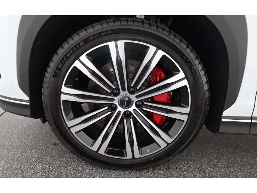 BYD Sealion 7