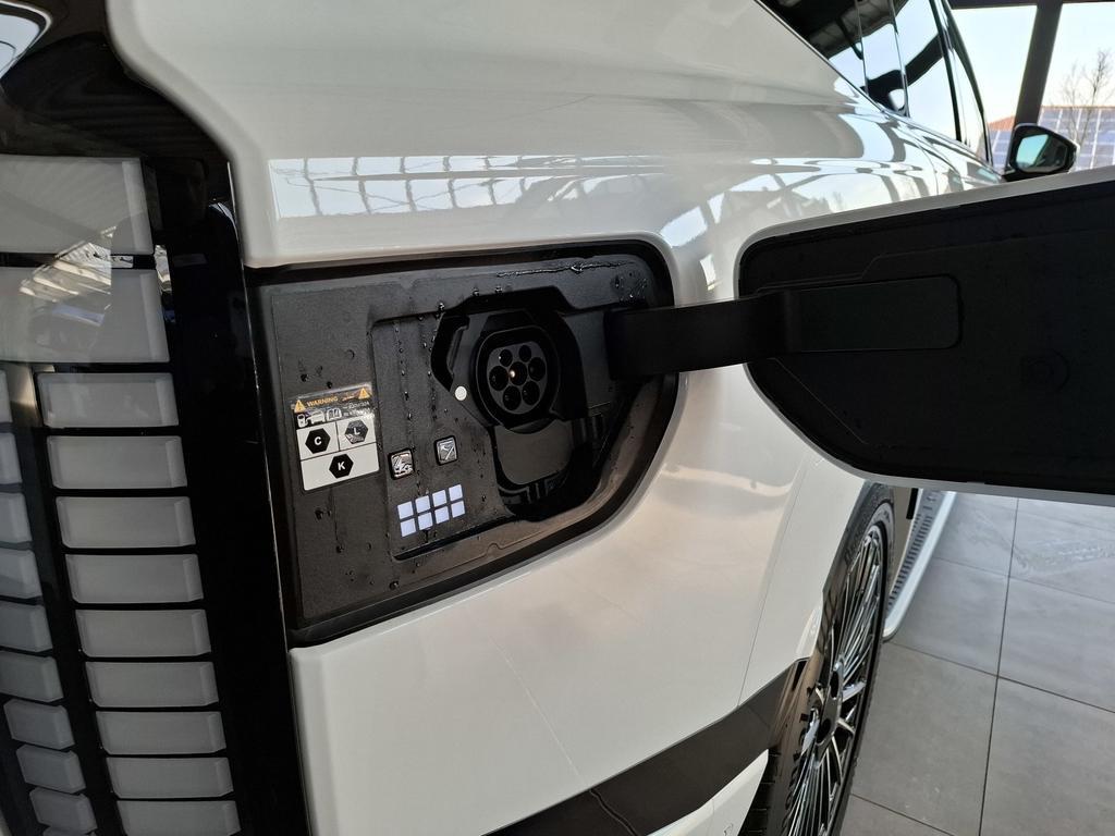 Hyundai IONIQ 9