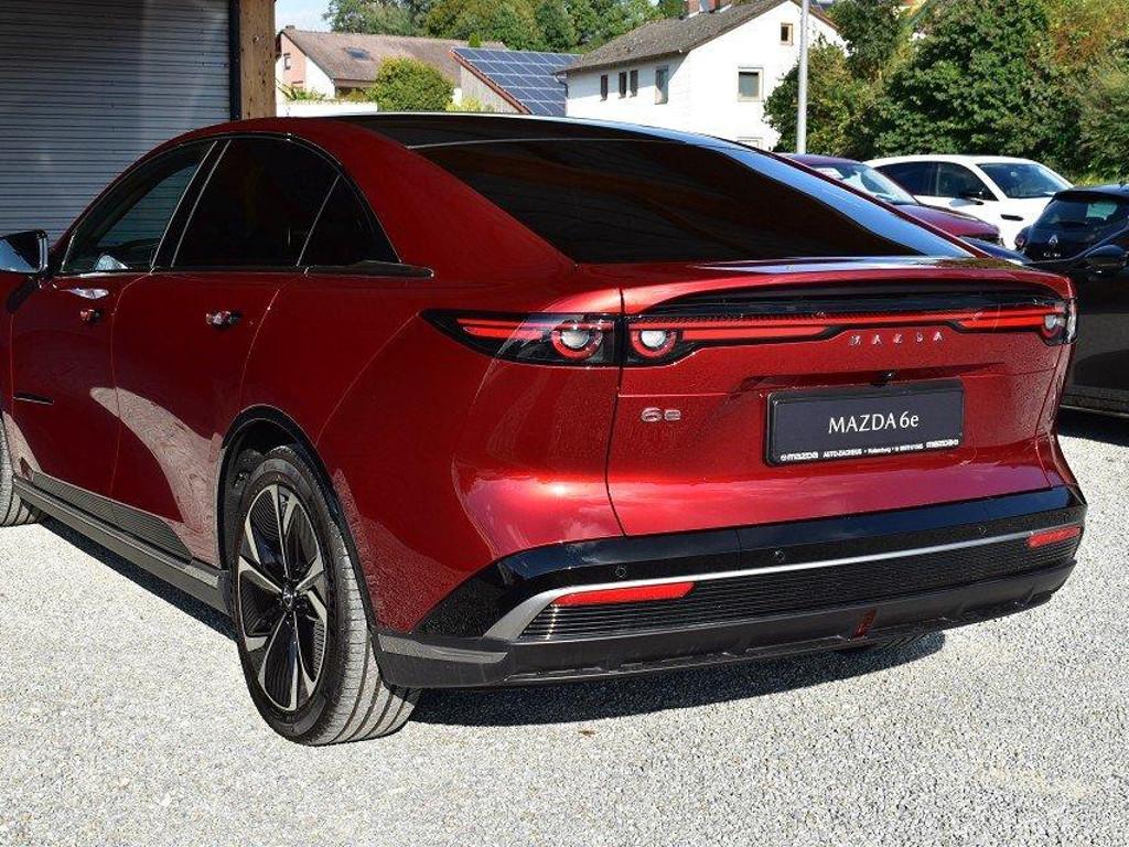 Mazda 6e