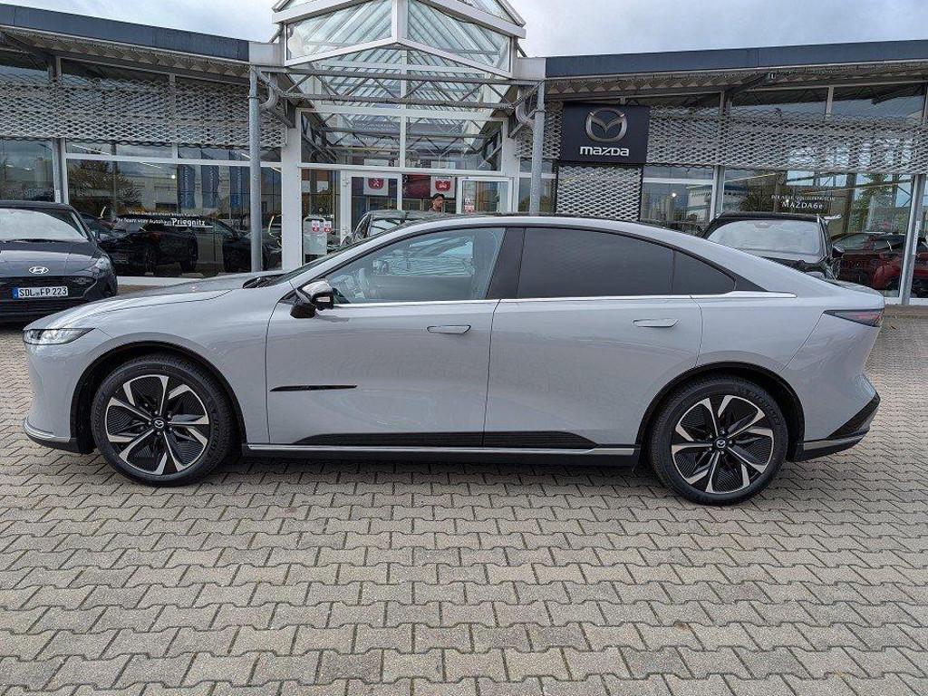 Mazda 6e
