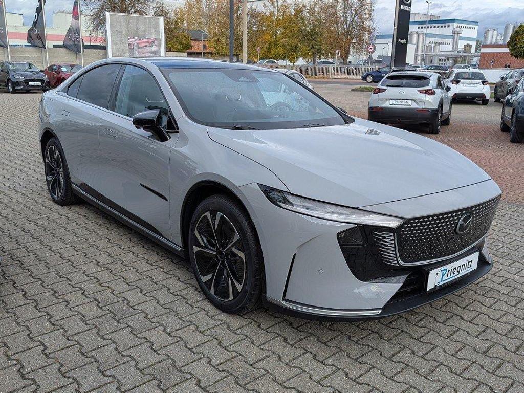 Mazda 6e