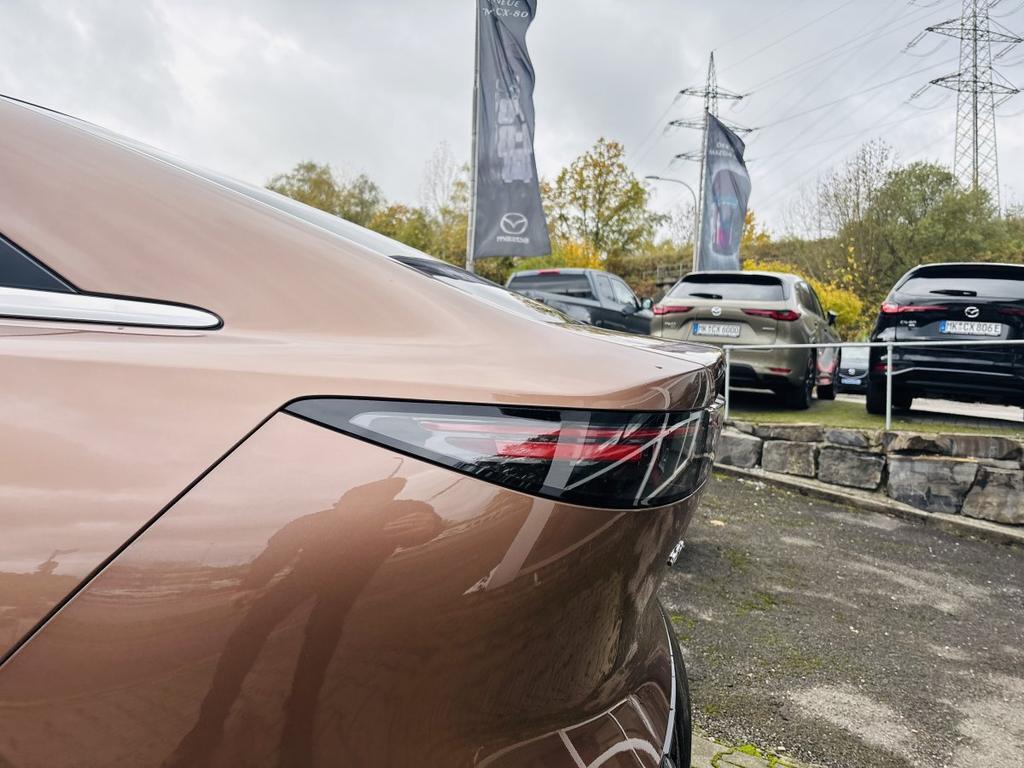 Mazda 6e