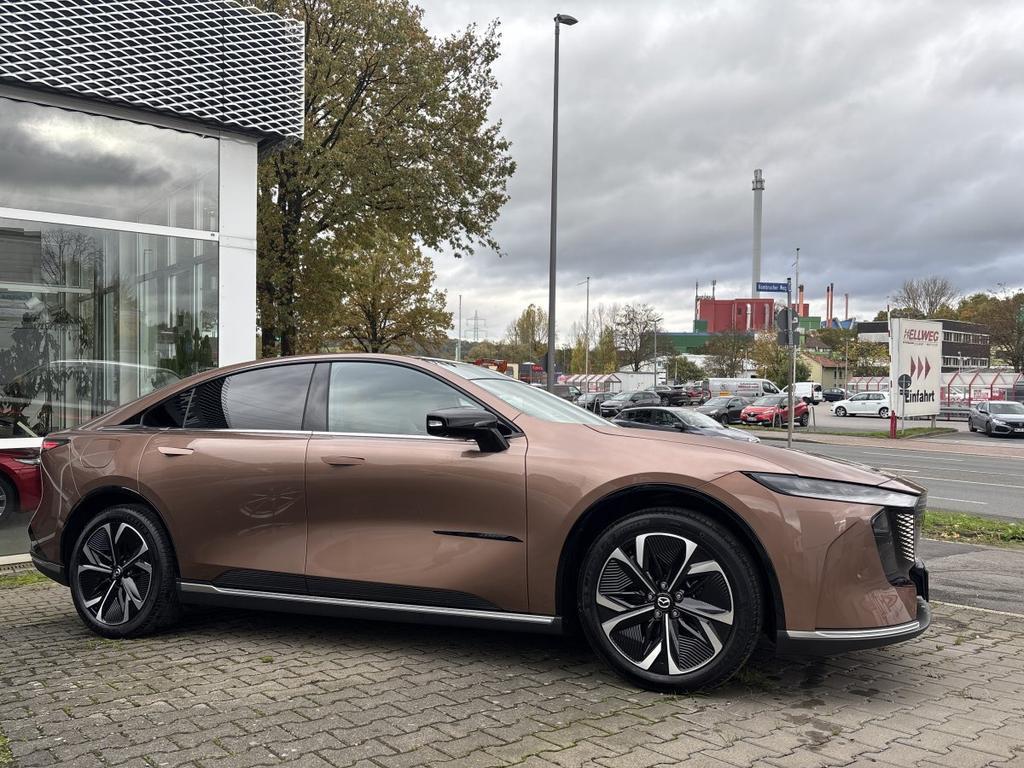 Mazda 6e