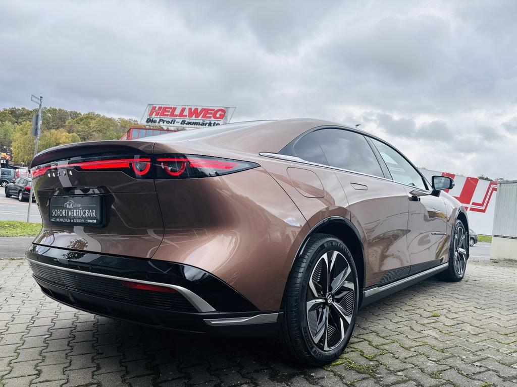 Mazda 6e